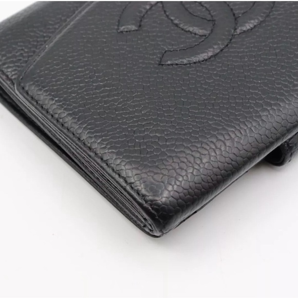 Authentic Chanel Caviar Skin Foldable Wallet - Picture 13 of 15
